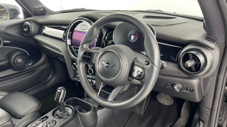 MINI Hatchback 1.5 Cooper Exclusive II 5dr Auto Petrol Hatchback